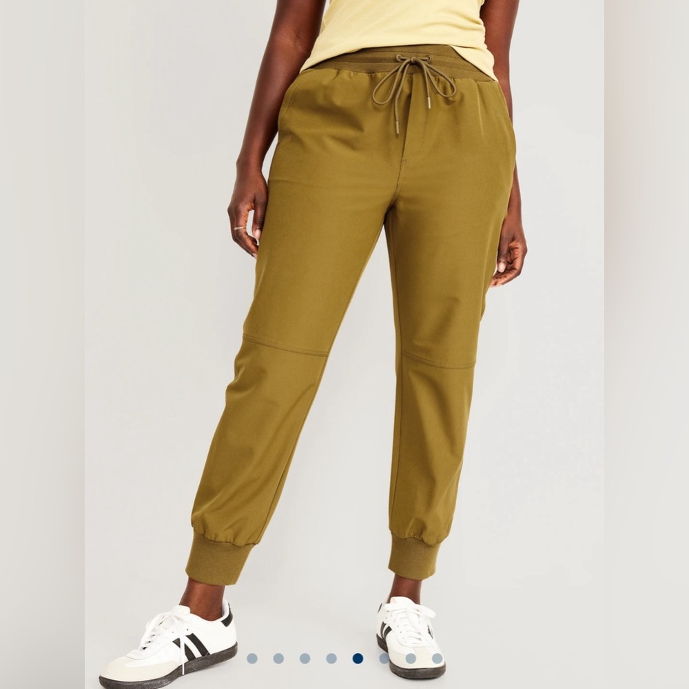 Old Navy High-Waisted All-Seasons StretchTech Joggers